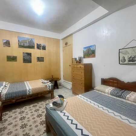Anvel Homestay Basco Bagian luar foto