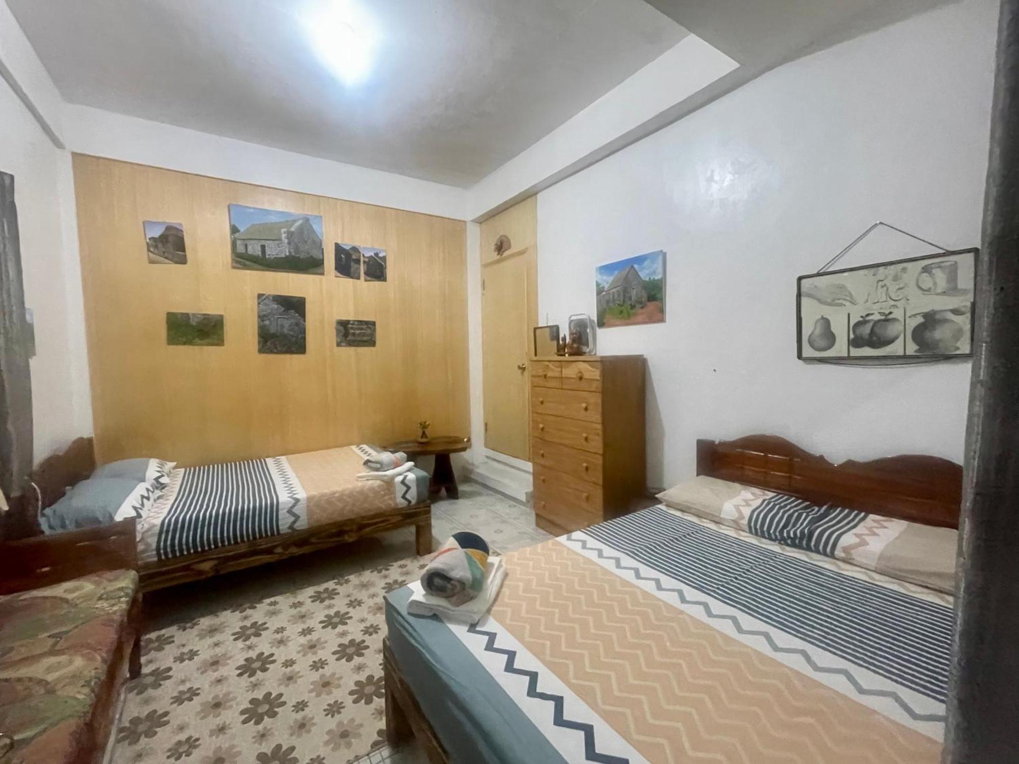 Anvel Homestay Basco Bagian luar foto